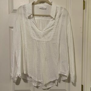 NWOT CJLA L White Brianna Top